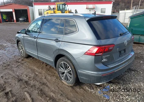 2019 Volkswagen Tiguan 2.0T Se/2.0T Sel/2.0T Sel R-Line/2.0T Sel R-Line Black z USA, uszkodzony, nr VIN 3VV2B7AX9KM013645